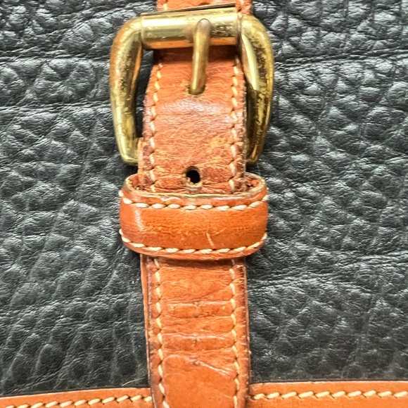 Vintage Dooney and Burke Cross Body Bag - Picture 2 of 9